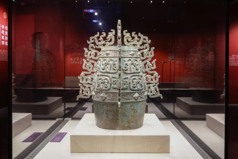 精美的“国之重器”秦公镈（bó）亮相此次特展。记者 林双伟 摄