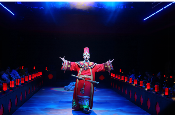 九寨沟首家沉浸式歌舞剧《文成公主宴》餐秀首演