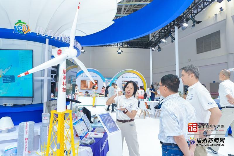 逛职工&ldquo;三创&rdquo;大赛主题展区 听&ldquo;点石成金&rdquo;的创新故事