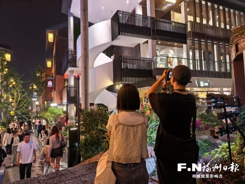 台湾青年在榕感受发展机遇