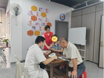 平安产险福州中心支公司：开展社区公益服务 共建安心和谐社区