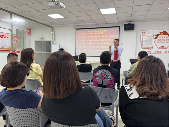 人保财险泉州经济技术开发区营销服务部：以练驻防 安全护航