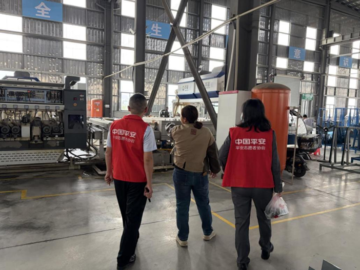 平安产险福建分公司：“抢跑”风雨中 平安守护时   