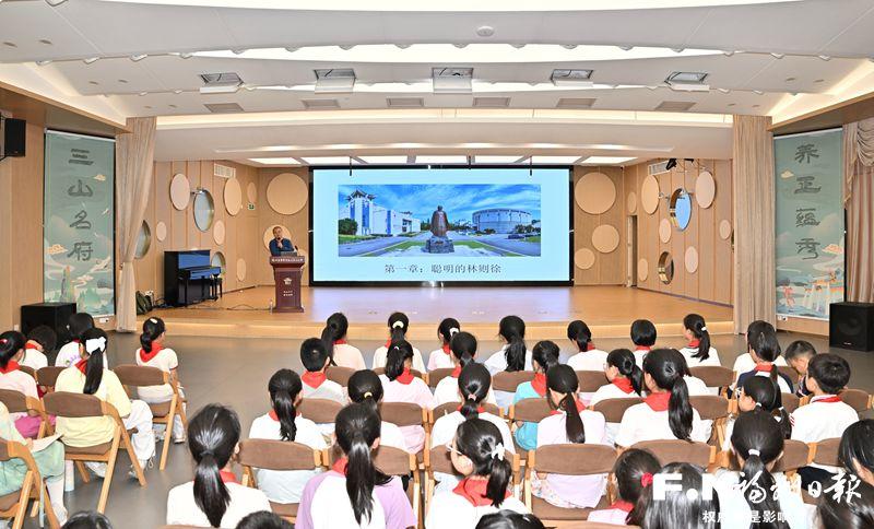 海峡两岸好文章公益校园行走进福州教院二附小