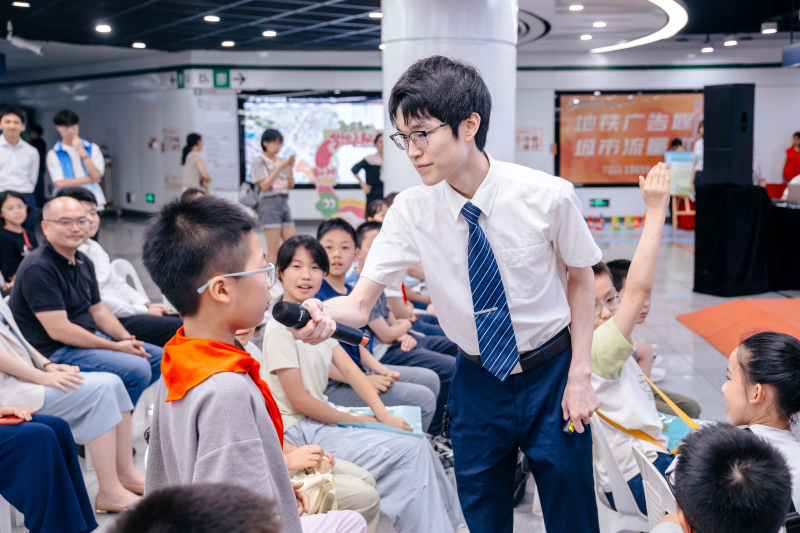 “俯身一米”的福州温度