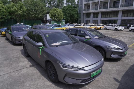 超1007辆爱心车！福建高考公益直通车正式开启！
