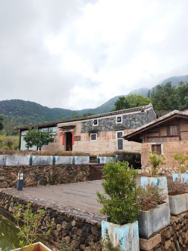 竹里畲村