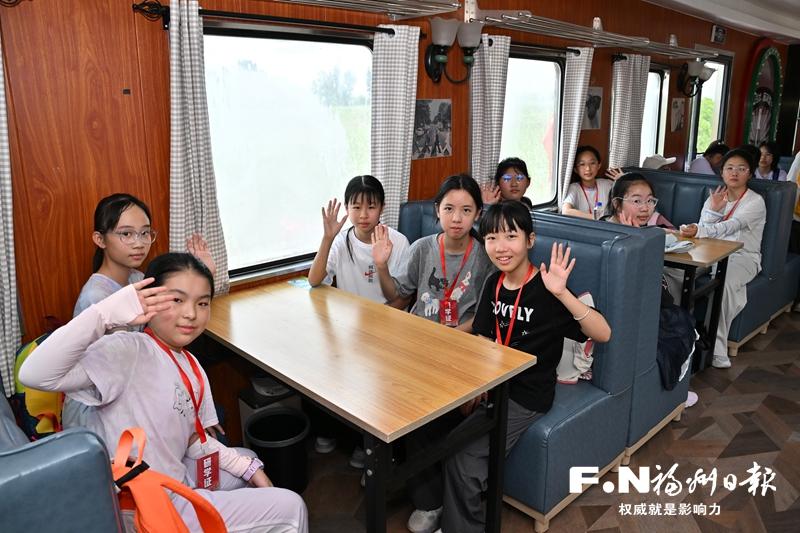 海峡两岸好文章研学营走进侨乡猴屿