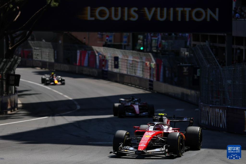 F1摩纳哥大奖赛：安东内利夺冠