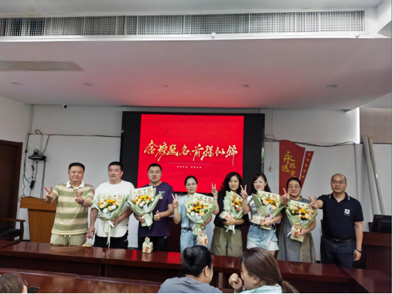 人保财险福州市分公司：以温情护学子 以关怀聚合力