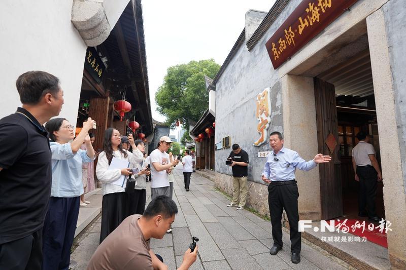 闽宁协作30年 采访团走进福州记录闽宁山海情深