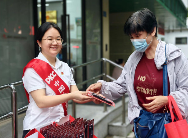 人保财险福州市分公司：愿笔锋如愿 赴美好前程