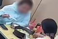 两女子差评米线量少 老板晒监控打脸：分出了一小碗吃完后才拍照
