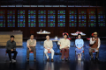 中国国家话剧院话剧《燕食记》首演开启