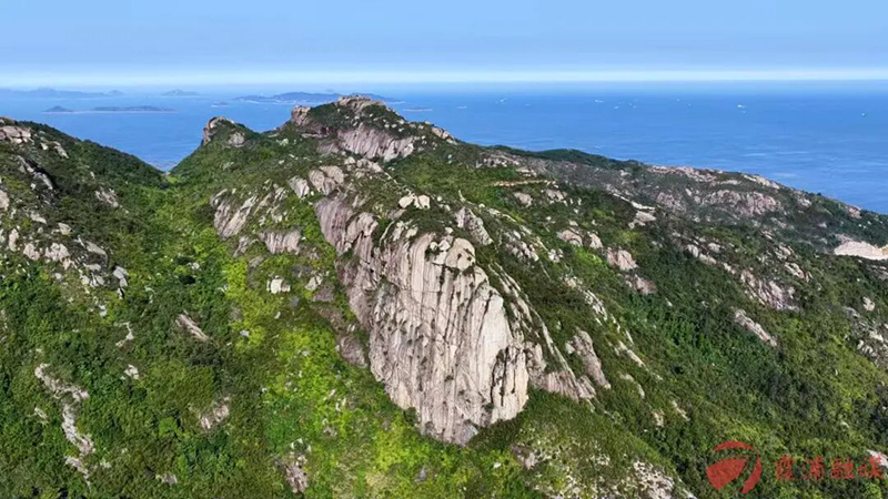 西侧东冲口波涛壮阔，尽显“海上咽喉”的磅礴气势。霞浦新闻网记者 张羽 摄