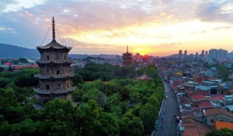 2021年7月25日，“泉州：宋元中国的世界海洋商贸中心”成功列入《世界文化遗产名录》。图源：海丝泉州文旅之声