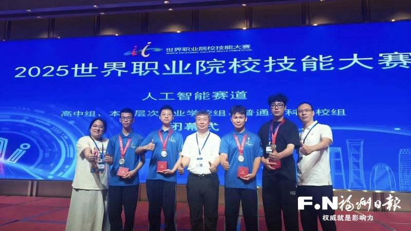 解锁福建省长乐职业中专学校“榕树型”育人密码
