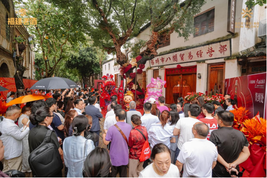 福建老酒文化体验馆正式开馆，中国乡宴&middot;百年老酒宴火热开宴162