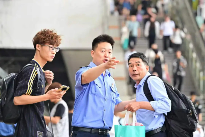 6月20日全国铁路预计发送旅客1224万人次
