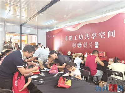 厦门首个非遗工坊共享空间启幕 在翔安欧厝社区揭牌