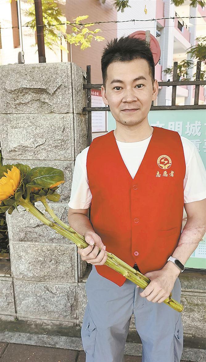 中考开考日恰逢夏至与父亲节:祝福走心 送考暖心