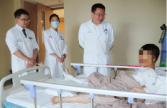 9岁男童三楼坠下致左眼凹陷、看东西重影，公益助力及时手术
