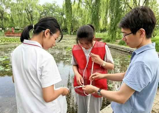 湖畔变身实景课堂 科创实践筑牢生态育人阵地