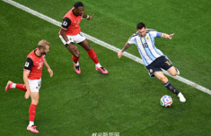 阿根廷2-0战胜奥地利 卫冕冠军阿根廷小组出线