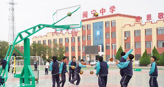 厦门大学宁夏研究生支教团的山海情