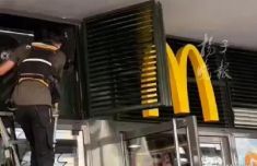 欧洲极端高温再破纪录 巴黎麦当劳店内温度达50度，空调急单暴增