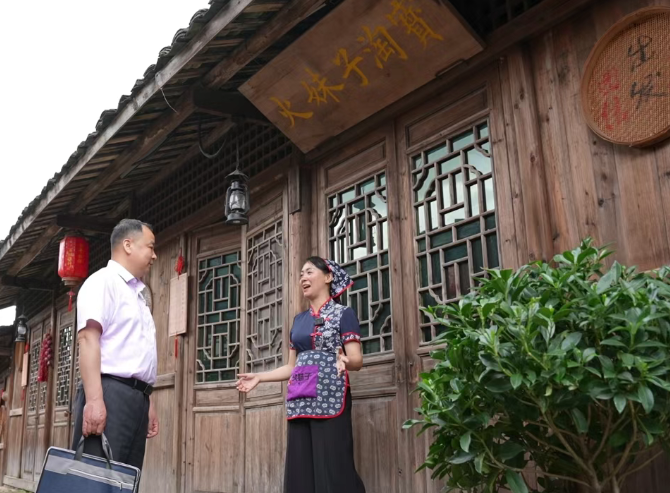 火妹子，一路长虹！