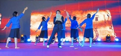 “洪”心向党筑初心 砥砺前行谱新篇 第四届聆听“凤”音·心潮音乐会燃情开唱 奏响基层治理新乐章