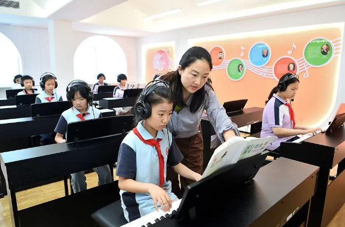 关系教师职称、待遇、培养等 未来5年有这些变化