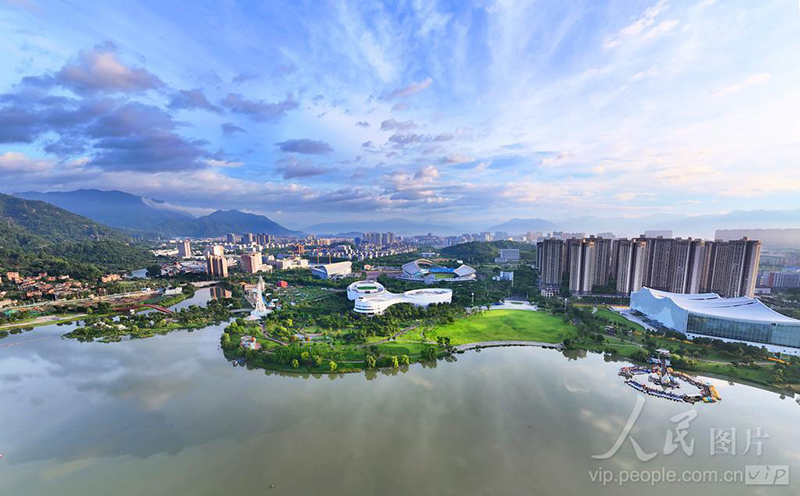 福建省福州市闽侯县，旗山湖公园风光。
