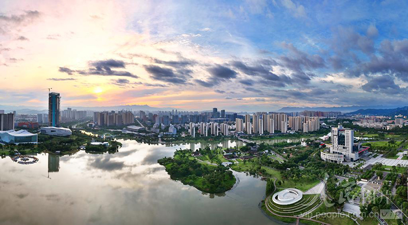 福建省福州市闽侯县，旗山湖公园风光。