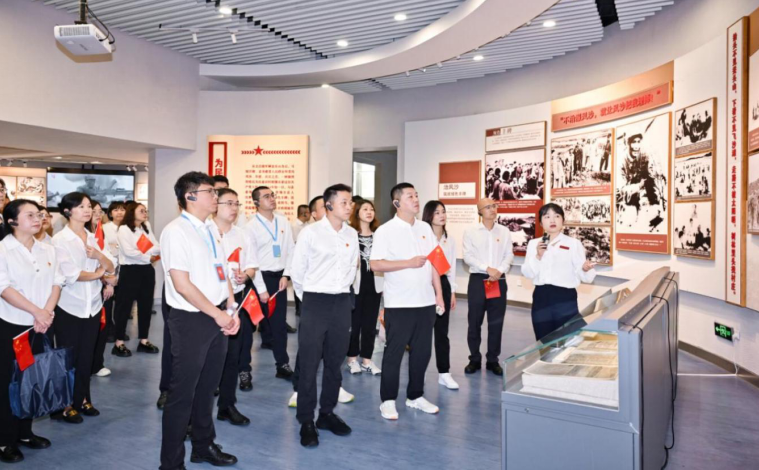 在“功成不必在我”的丰碑前,寻找保险人的“正确答案”