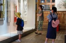 闽台美术名家作品在福建省海峡民间艺术馆展出