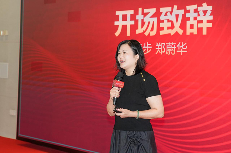 中国跑步第一品牌！特步牵手飞书加速AI升级