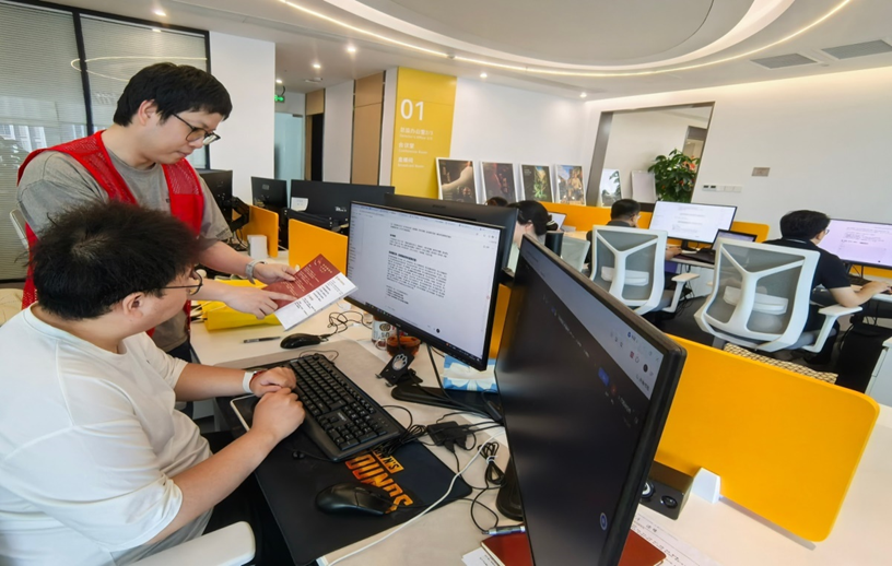 同方全球人寿福建分公司开展7•8保险公众宣传日系列活动