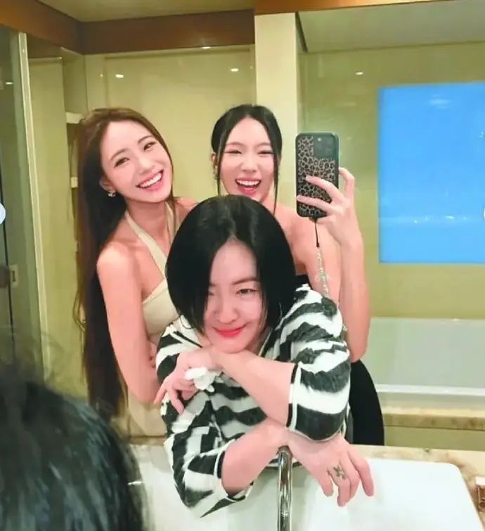 台媒曝小S三个女儿对演艺圈没兴趣 各自都对未来有明确规划 