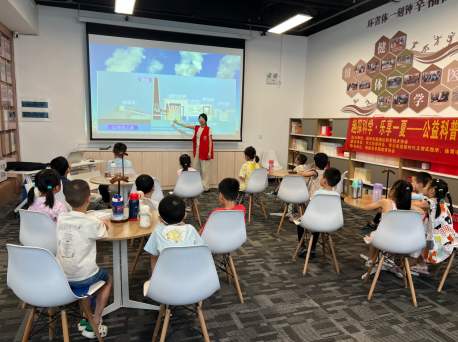 福州体育中心社区、北江社区开展“趣探科学·乐享一夏”暑期新时代文明实践活动