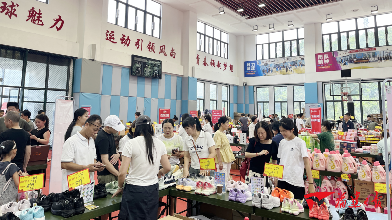 尊崇关爱，温暖最可爱的人——福建用心用情做好拥军优属工作