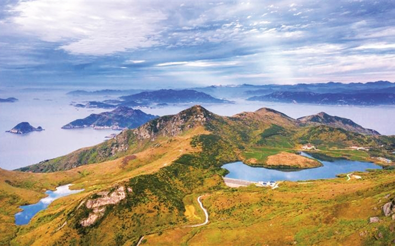 福鼎嵛山岛"海上天湖"冬韵  图源：东南网