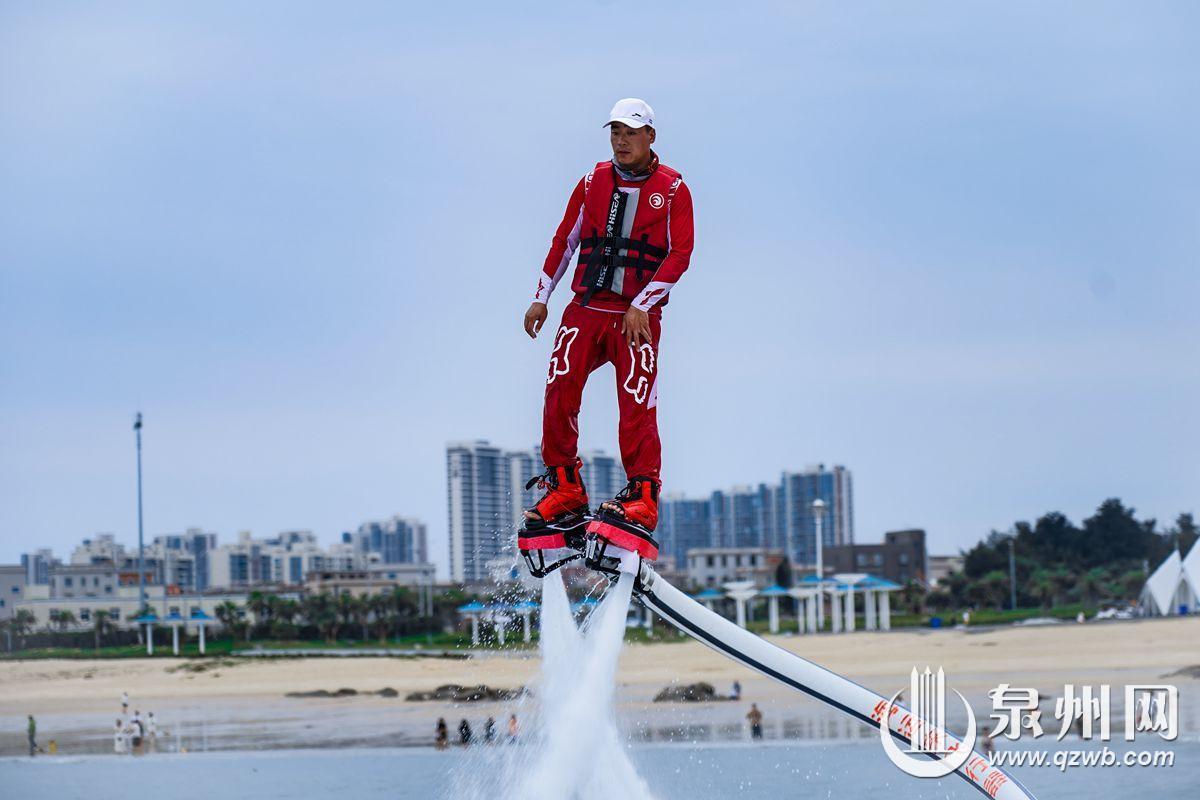 水上飞人