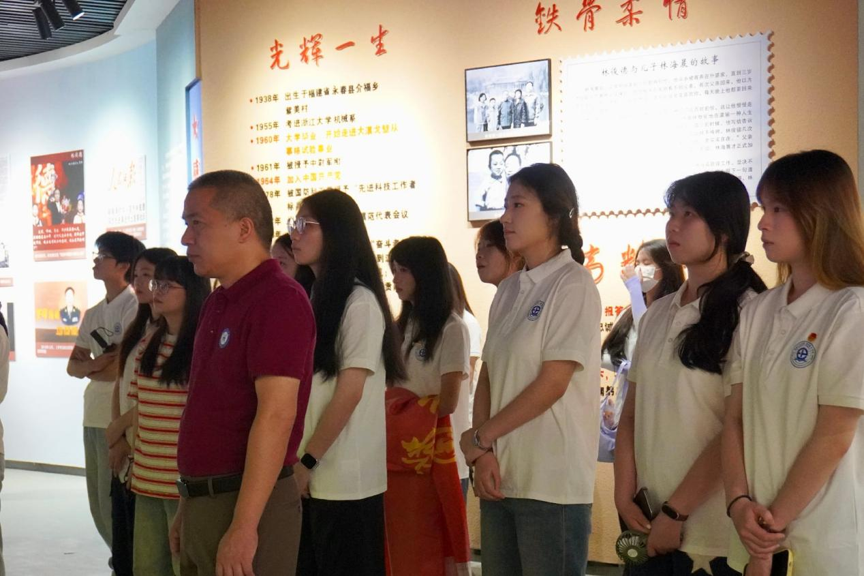 青春足迹寻访“山海同心” 江夏学子泉州解码家国情怀