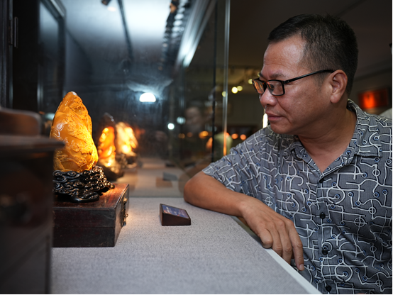 清乾隆“二十五宝玺”仿品亮相福州老挝石雕艺术展启幕