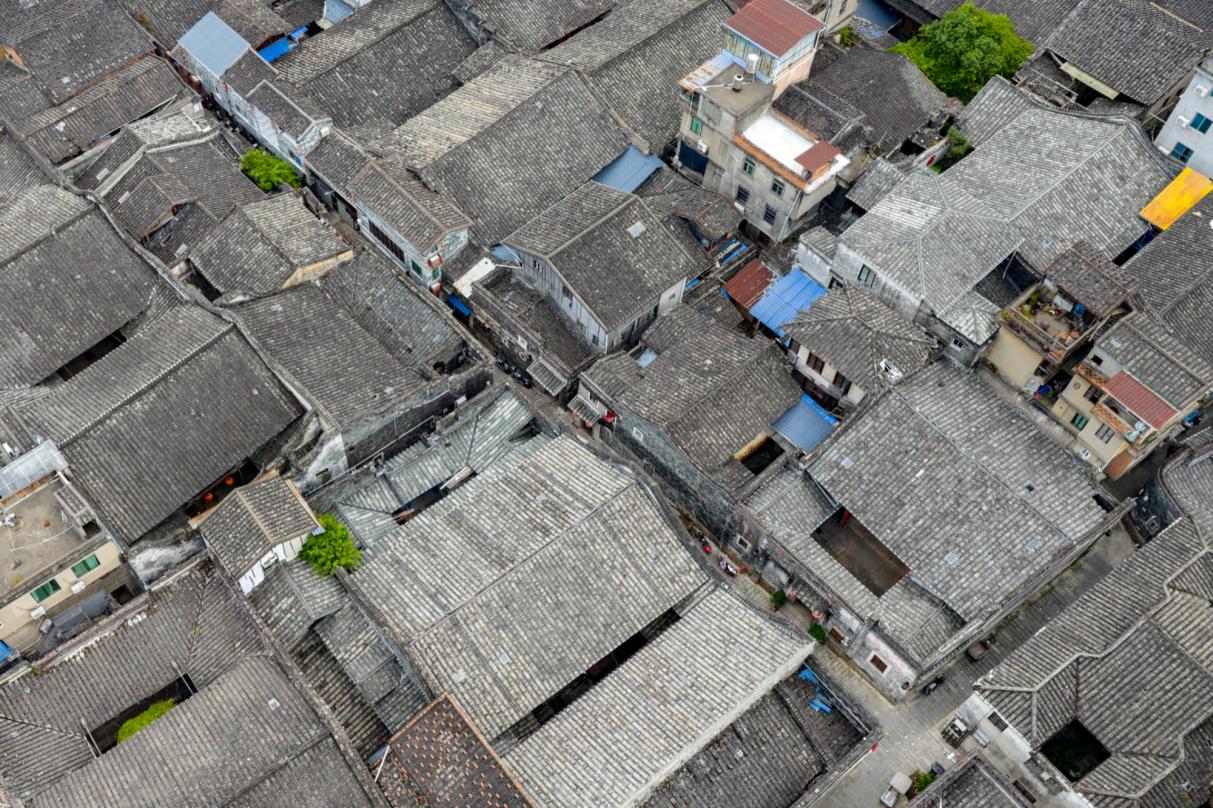 当地较完整保留着明清时期的街区格局。宋经 摄