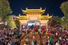 福建连城：非遗奇妙夜点亮夏夜