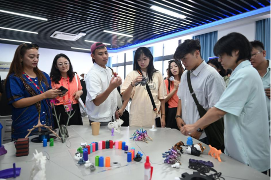 2026台湾学子重走科举路研习营在福州开营98