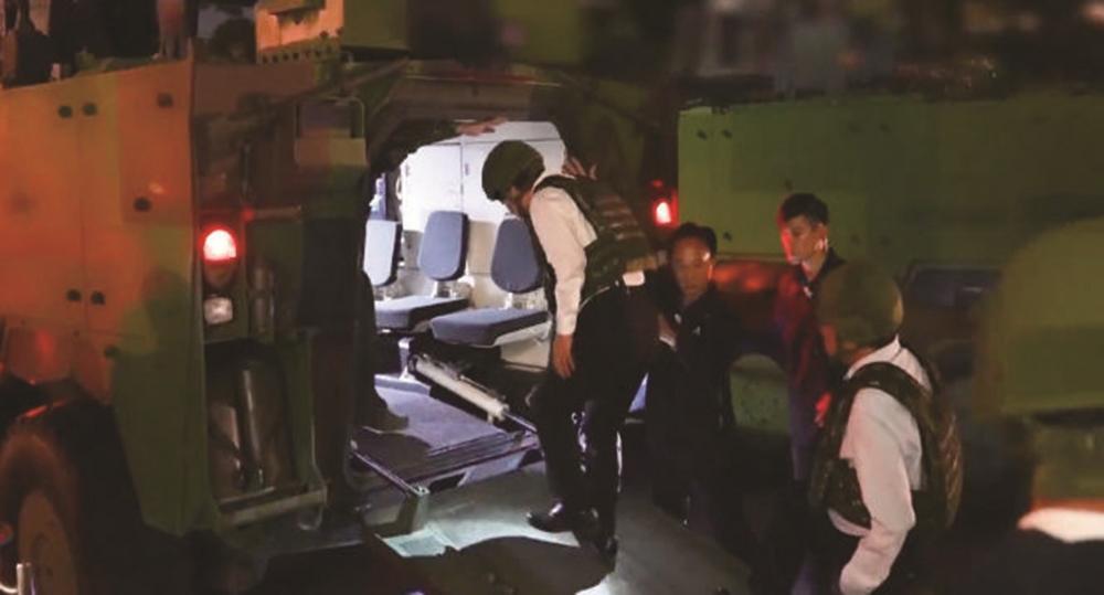 “汉光42”军演首日，坦克掉零件、战机冲出跑道、赖清德逃跑……螺丝都拧不紧，台军能打“持久战”？